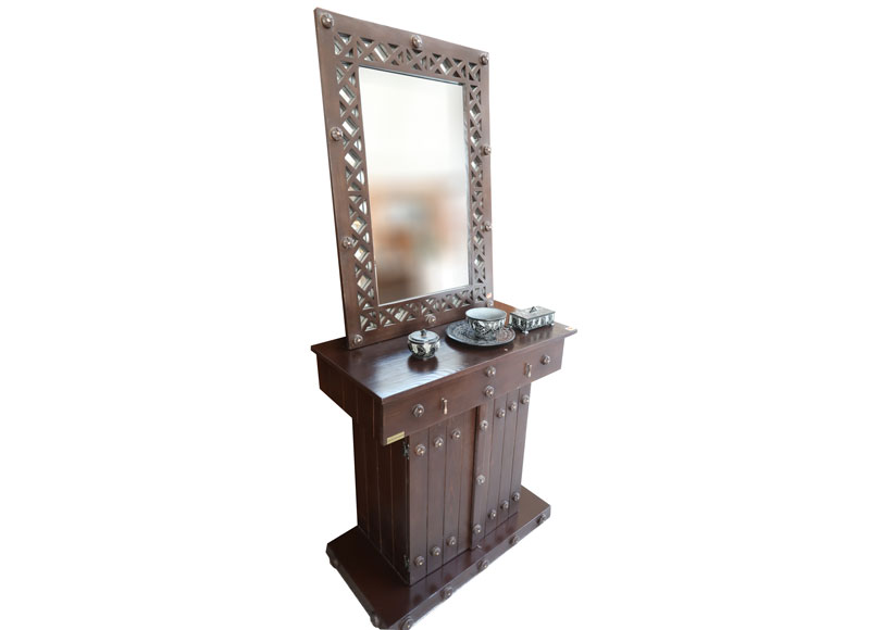 میز کنسول چوبی و آینه طرح مشبک