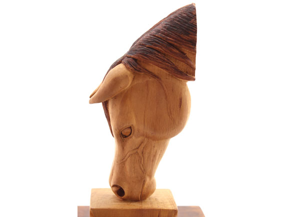 ماکت سر اسب چوبی